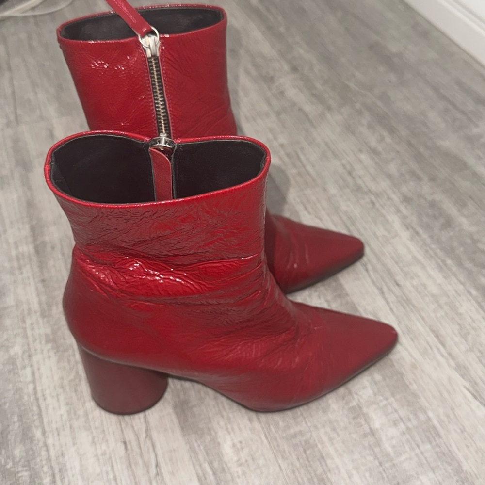 HALMANERA ANKLE BOOTS